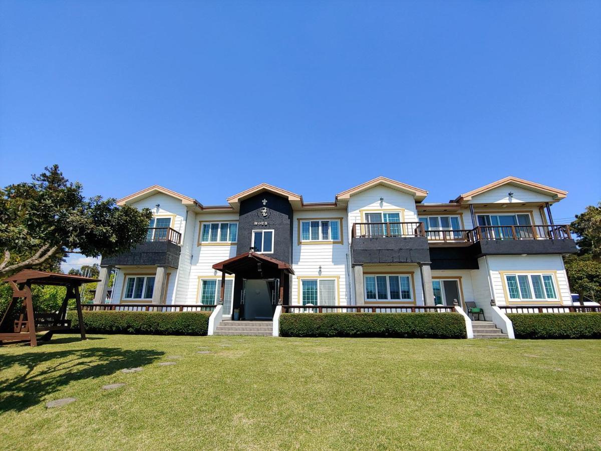 Gyulhouse Pension Seogwipo Exterior photo